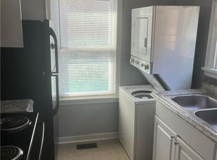 2743 Harlan Dr, East Pt, GA 30344