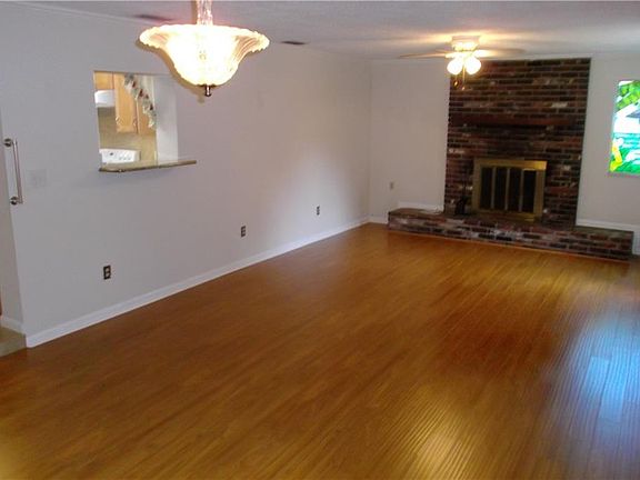 3rd image of 8500 56th Way N