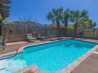 1934 Mooring Dr, Navarre, FL 32566