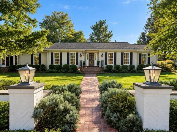 116 Vance Dr, Fredericksburg, VA 22408