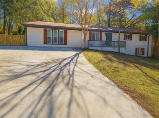 3646 Briar Dr, Lithia Springs, GA 30122