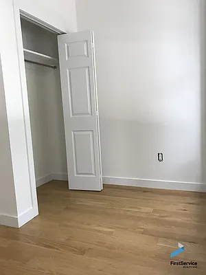 Rented by FirstService Realty (legacy) | media 21