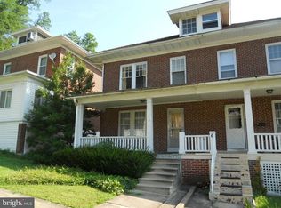 4 Alsace Ct, Reading, PA 19606