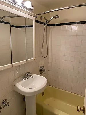 Rented by Compass | media 6