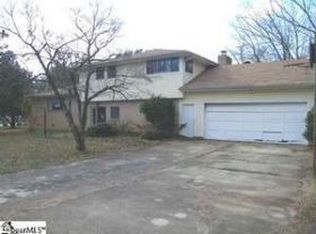 201 Vesper Cir, Mauldin, SC 29662