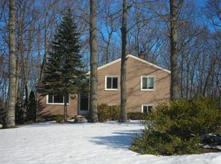 17 Lexington Rd, Northborough, MA 01532