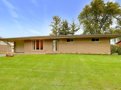 912 Rolling Dr, Lisle, IL, 60532