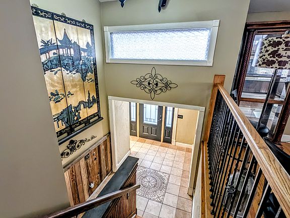 4th image of 1515 E Gentile St