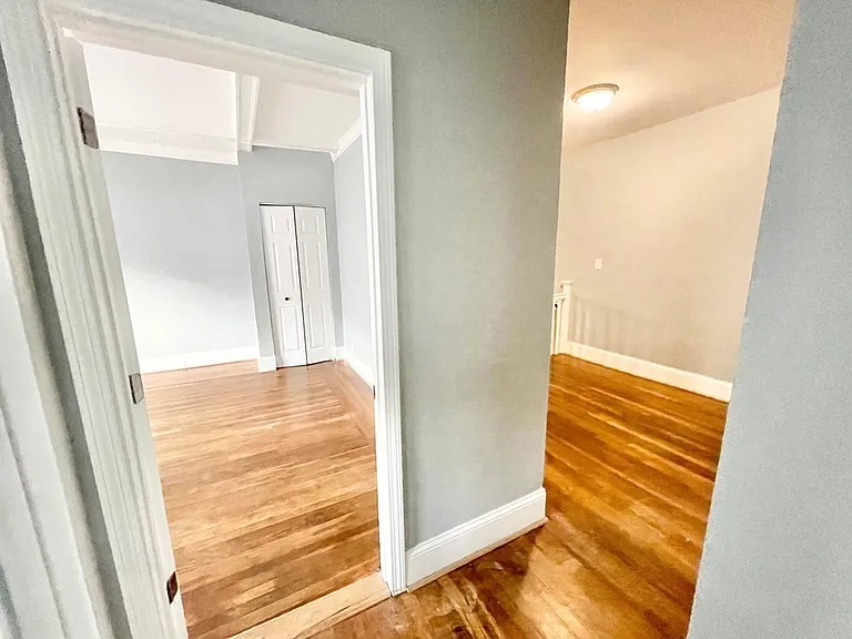 37 Hamilton St #2 — Photo 16