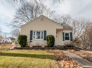 2795 S 53rd St, Milwaukee, WI 53219