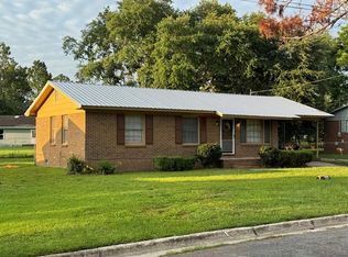 808 Glendale Ave, Douglas, GA 31533