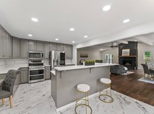 113 Woodland Cir, Trussville, AL 35173