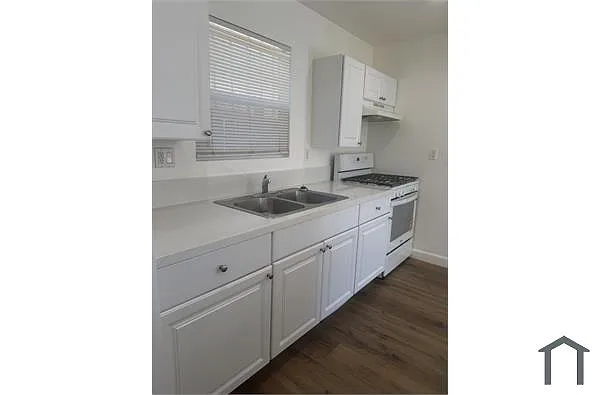 Building Photo - 9230 Firth Blvd #14