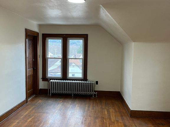 3rd image of 1019 Chenango St #3