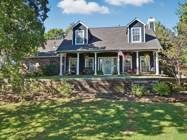 1404 N Maple Ave, Sand Springs, OK 74063