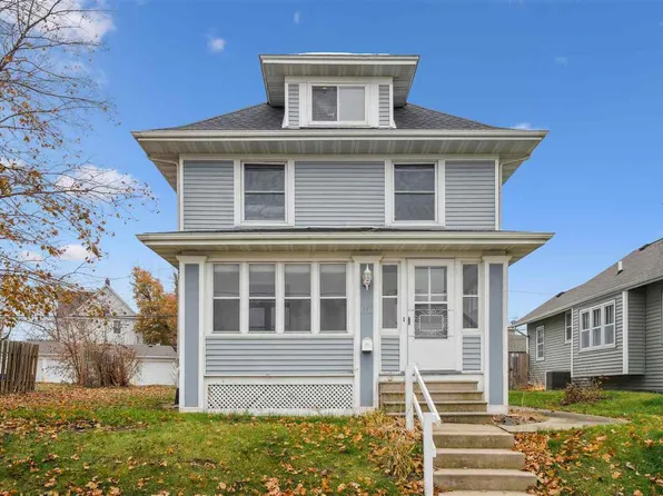 1311 Burch Ave NW, Cedar Rapids, IA 52405