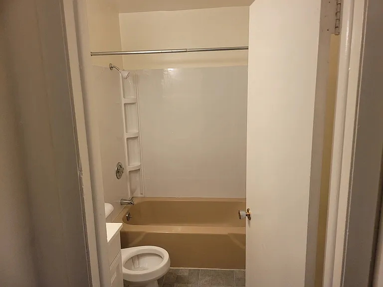 2050 Lilac Ln — Photo 10