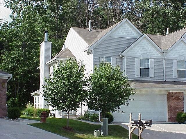 1st image of 9342 Eden Woods Ct