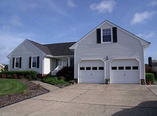 2285 Huckleberry Trl, Virginia Beach, VA 23456