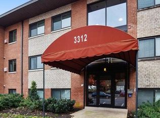 3312 S 28th St APT 101, Alexandria, VA 22302