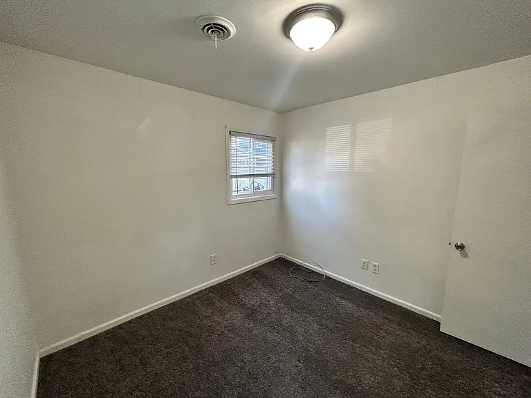 3303 Branch Ave — Photo 15