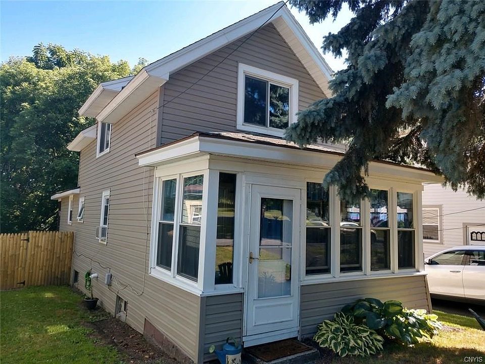 1st image of 124 Pardee Ave