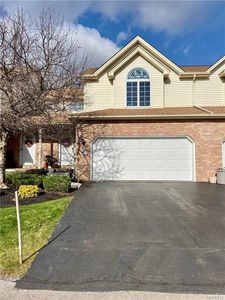 48 Pineview Ct, West Seneca, NY, 14224