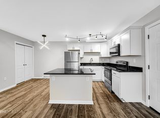 2080 East Rand Street, Hobart, IN 46342