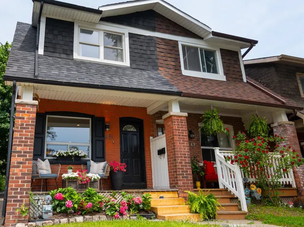 451 Ashdale Ave, Toronto, ON M4L 2Z3