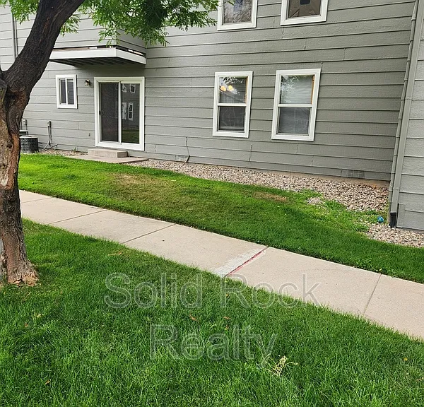 4950 Universal Hts — Photo 15