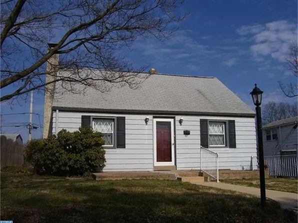 87 Seward Ln, Aston, PA 19014
