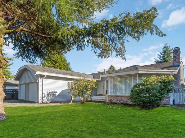 14082 20th Ave, Surrey, BC V4A 8P6