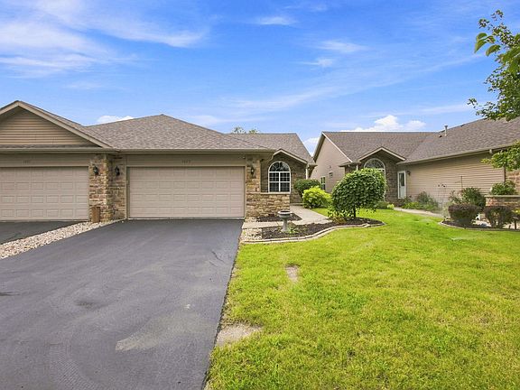 3rd image of 1425 Mybeck Pl