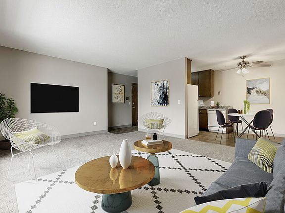 3rd image of 730 5th St SW #720-104