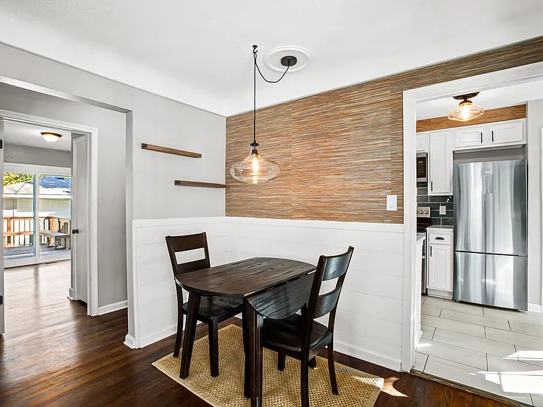 3420 Ravena Ave — Photo 11