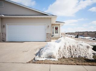 2970 Kenosha Dr NW, Rochester, MN 55901