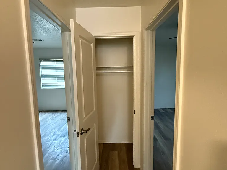 1711 Marble Ave NW #A — Photo 6