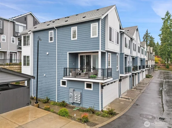 18829 67th Drive NE #6, Kenmore, WA 98028