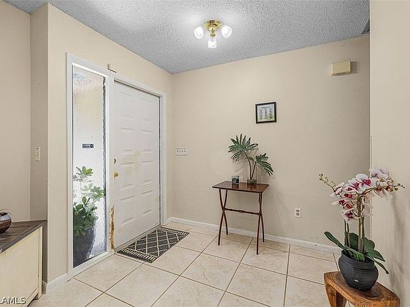 3rd image of 709 Clayton Ave