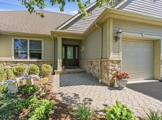14 Wentworth Ct, Hardyston Twp., NJ 07419