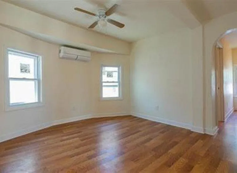 38 N Iowa Ave #2 — Photo 9