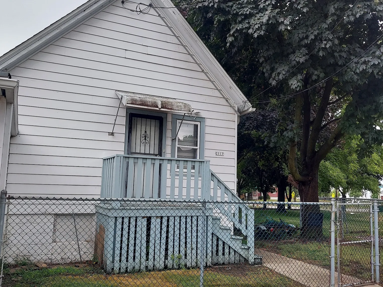 2 bed, 900 sqft, $1,250 — Photo 3