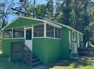 6 Log Cabin Ln, Waterboro, ME 04087