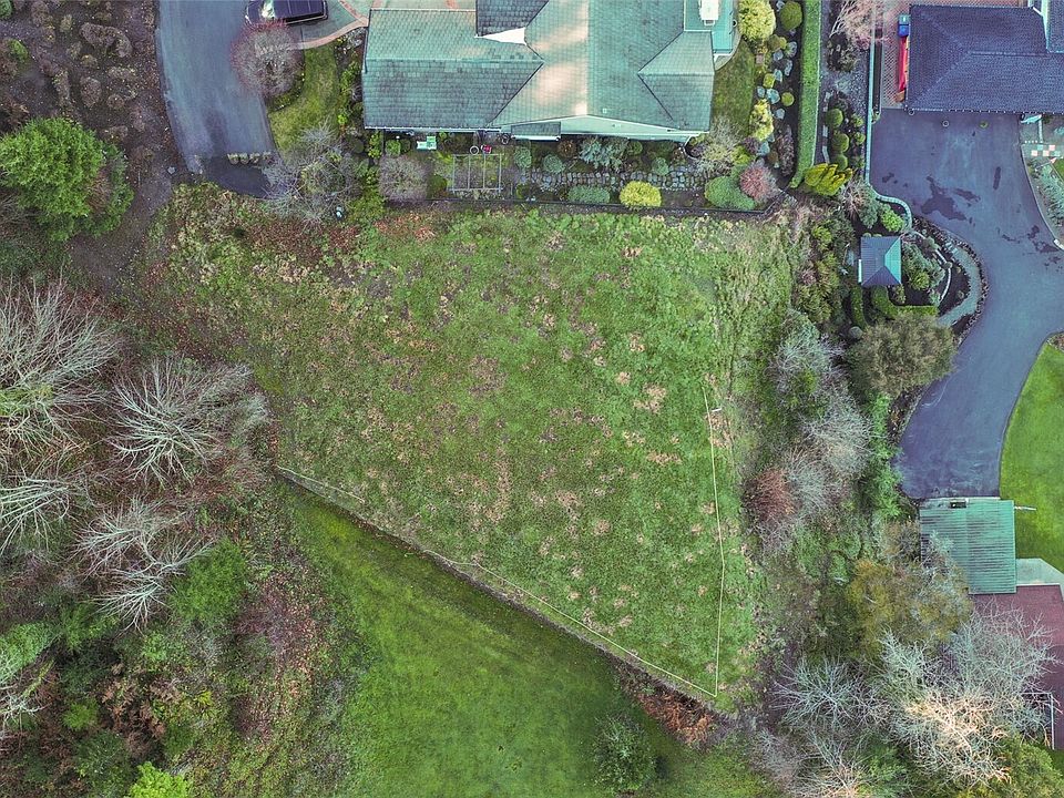 2nd image of 2321 Sunnyside Heights Drive