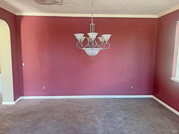 3rd image of 272 Woodcrest Drive