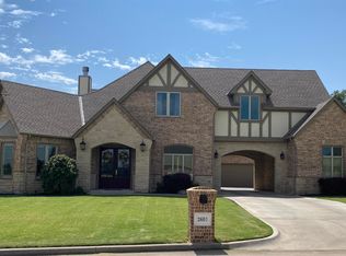 2601 Belle Crossing Dr, Enid, OK 73703