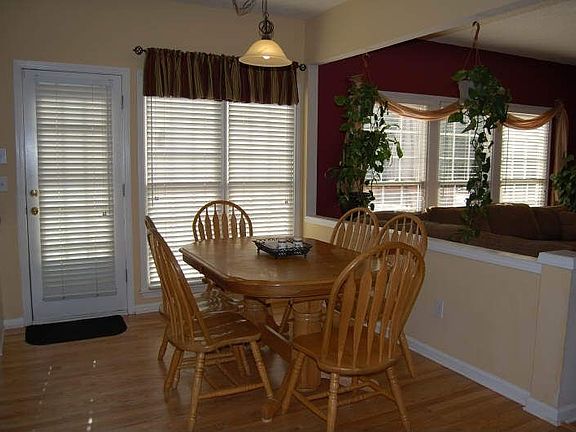 Eat in kitchen open to den