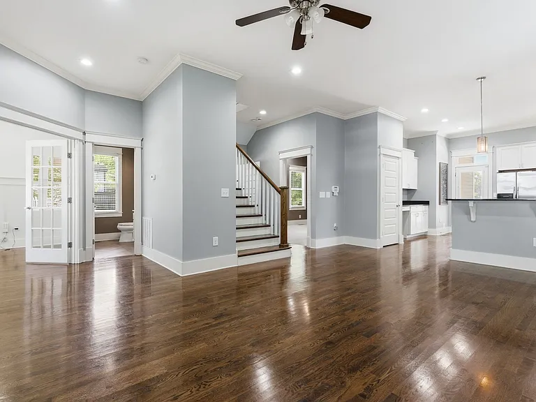 1007 Joseph Ave — Photo 9