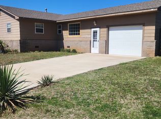 3901 Marie Dr, Shawnee, OK 74804