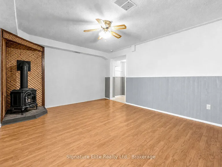 44 Westbourne Ave — Photo 24